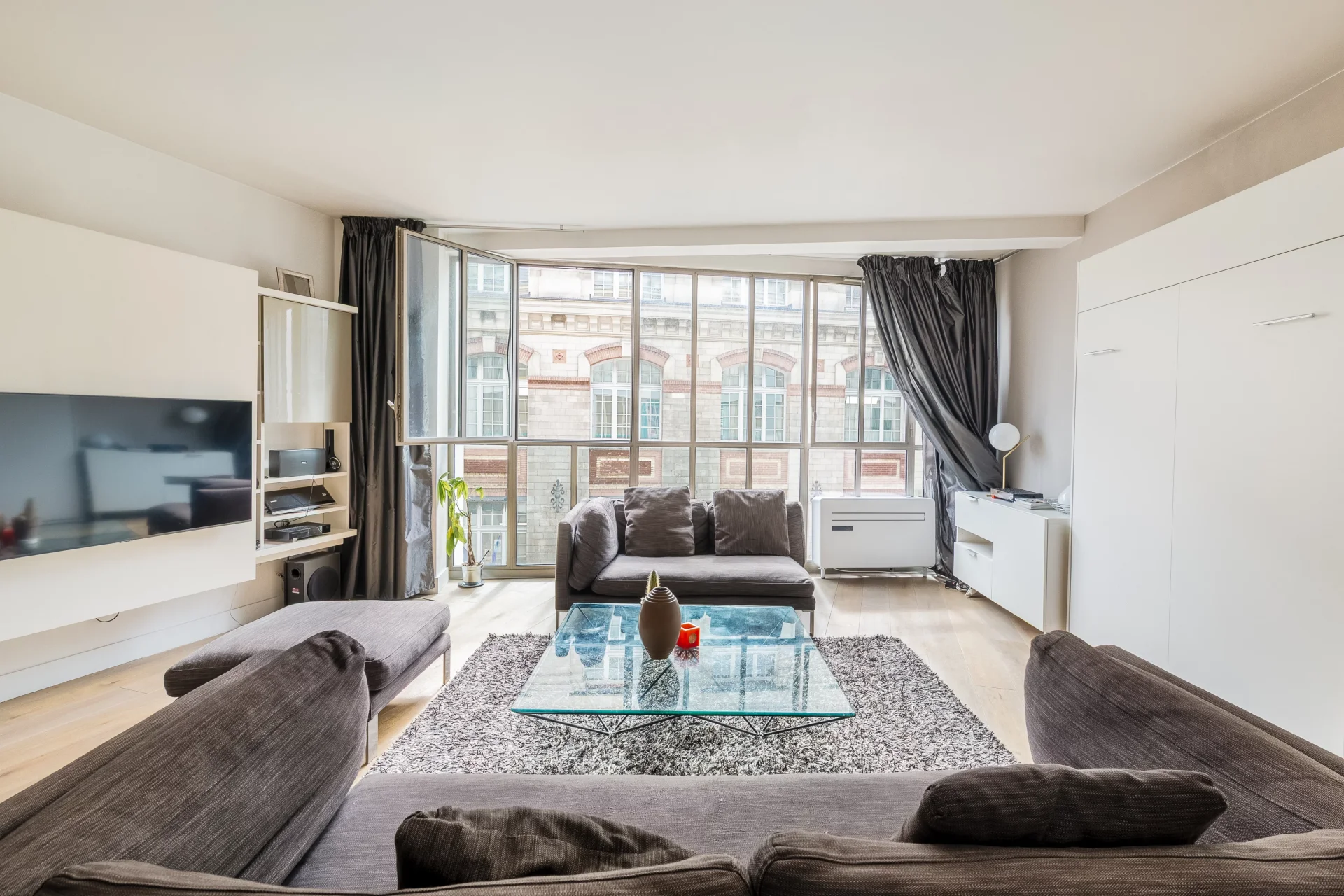Paris 9e - TRUDAINE / ROCHECHOUART