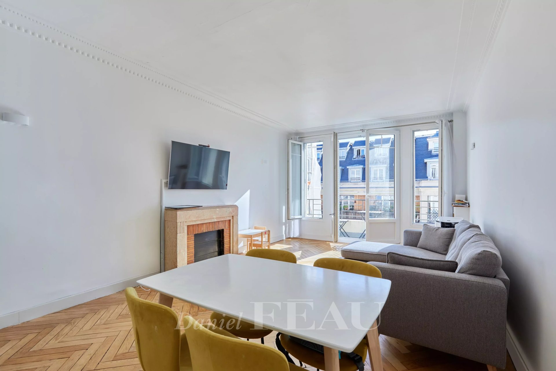 3 Bedroom Apartment/Flat's Image 3