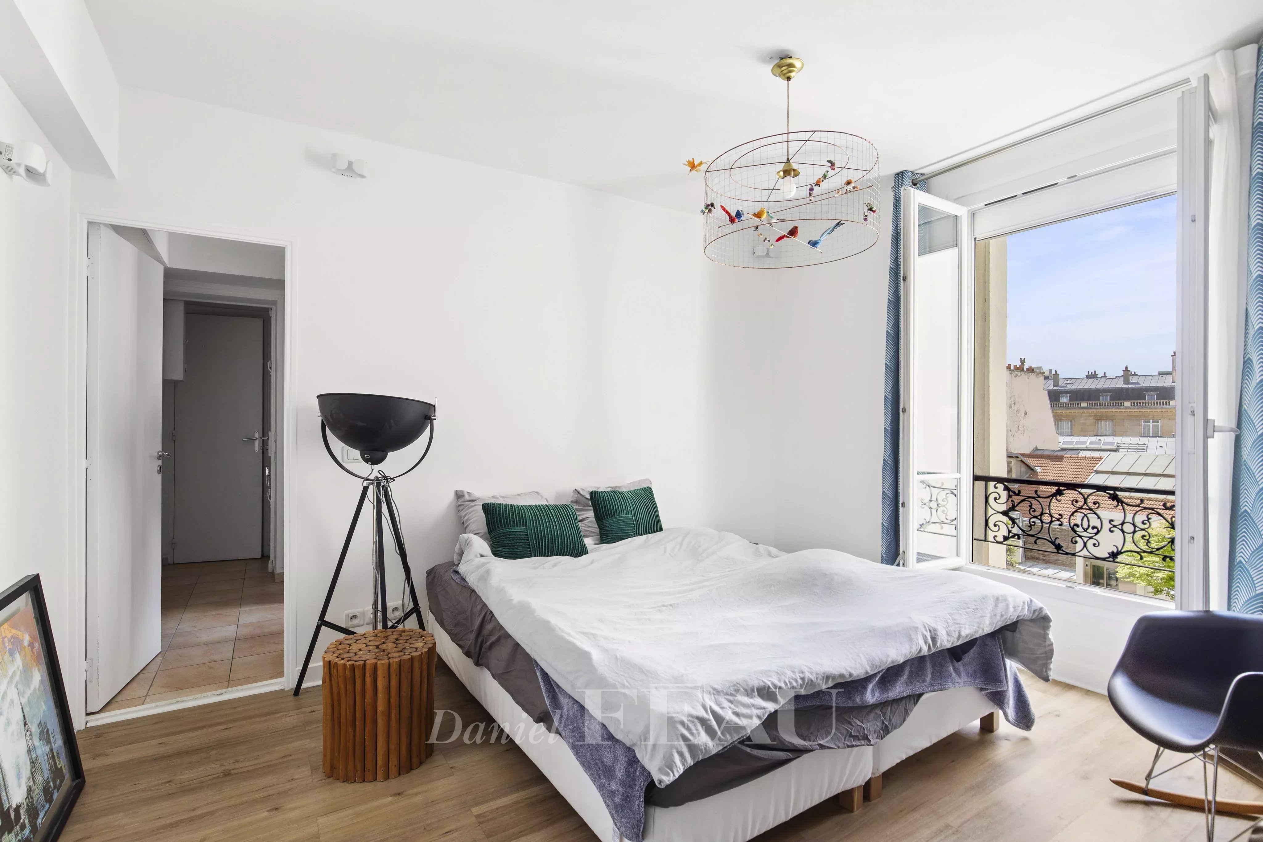 Sale Apartment Paris 16th