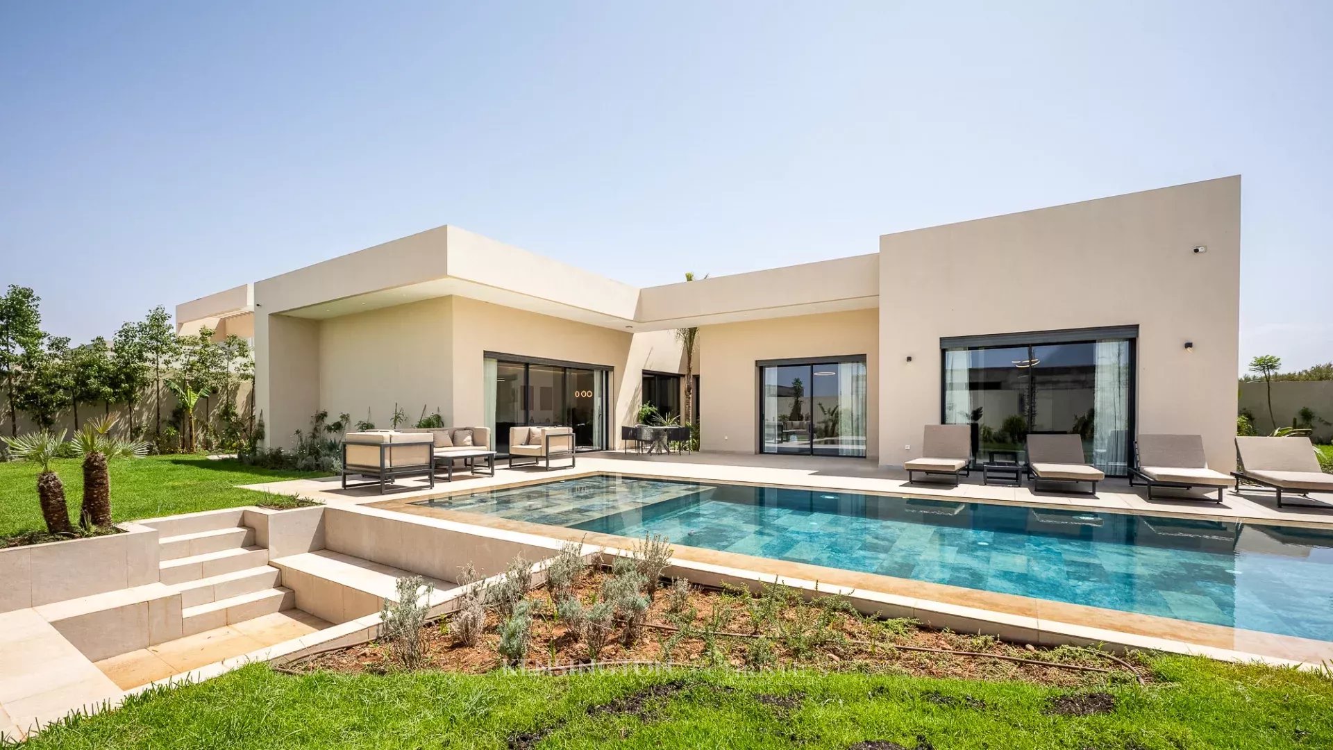 4 Bedroom Villa/Townhouse's Image 11