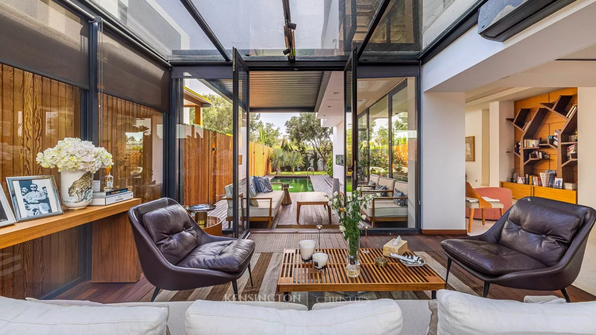 4 Bedroom Villa/Townhouse's Image 4