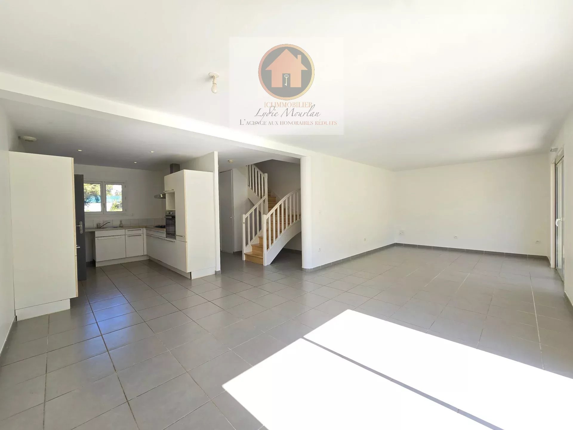 Agence immobilière de 