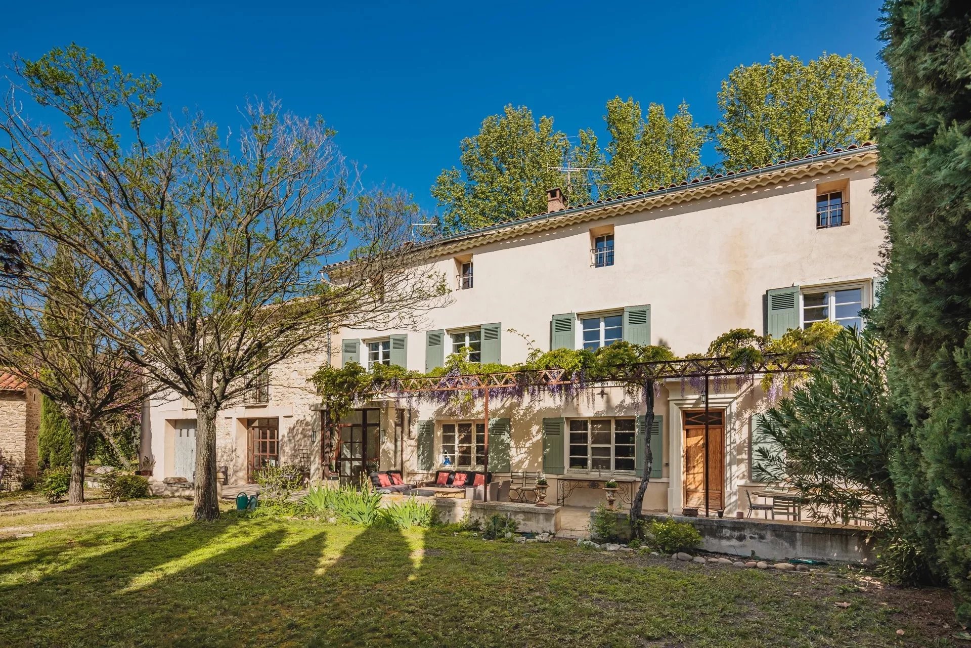 Sale Mas L'Isle-sur-la-Sorgue