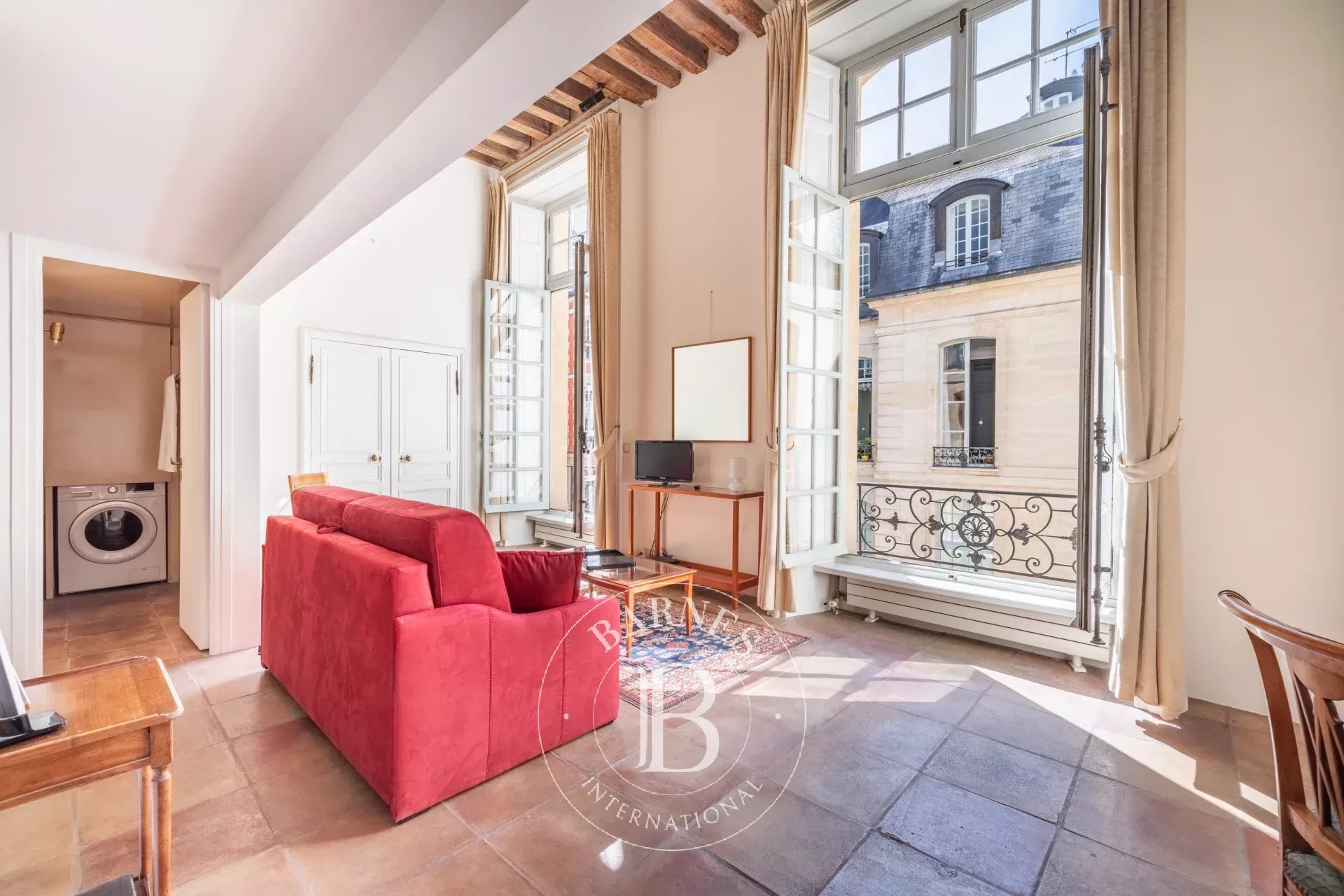 Daire Paris 4ème - picture 8