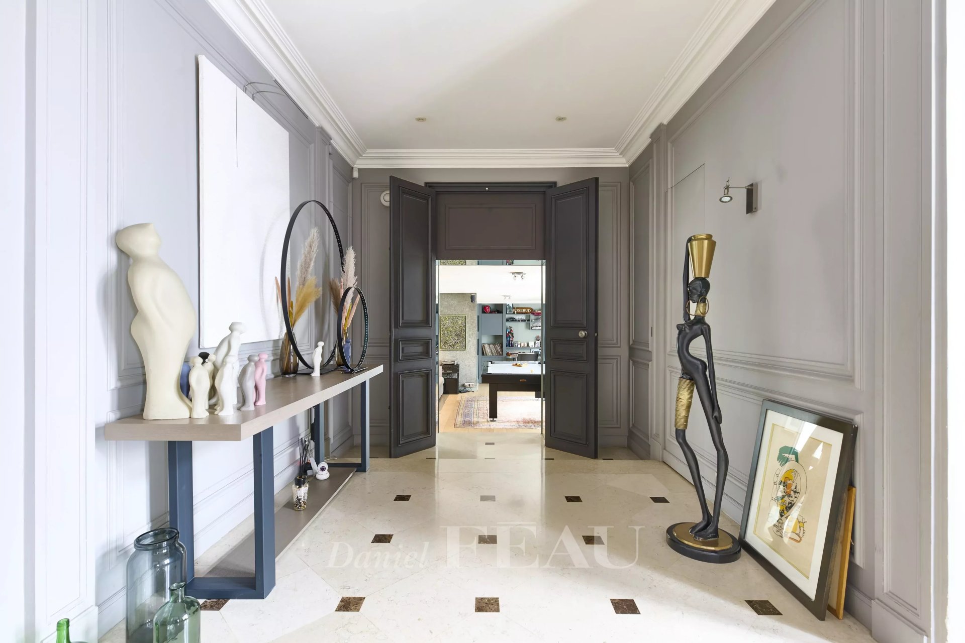 6 Bedroom Villa/Townhouse's Image 17