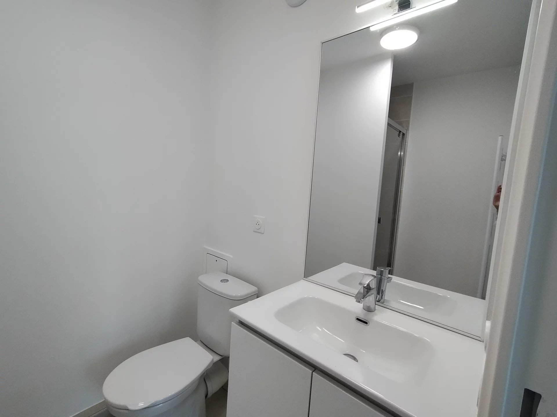 85037063 Location Lyon 8ème