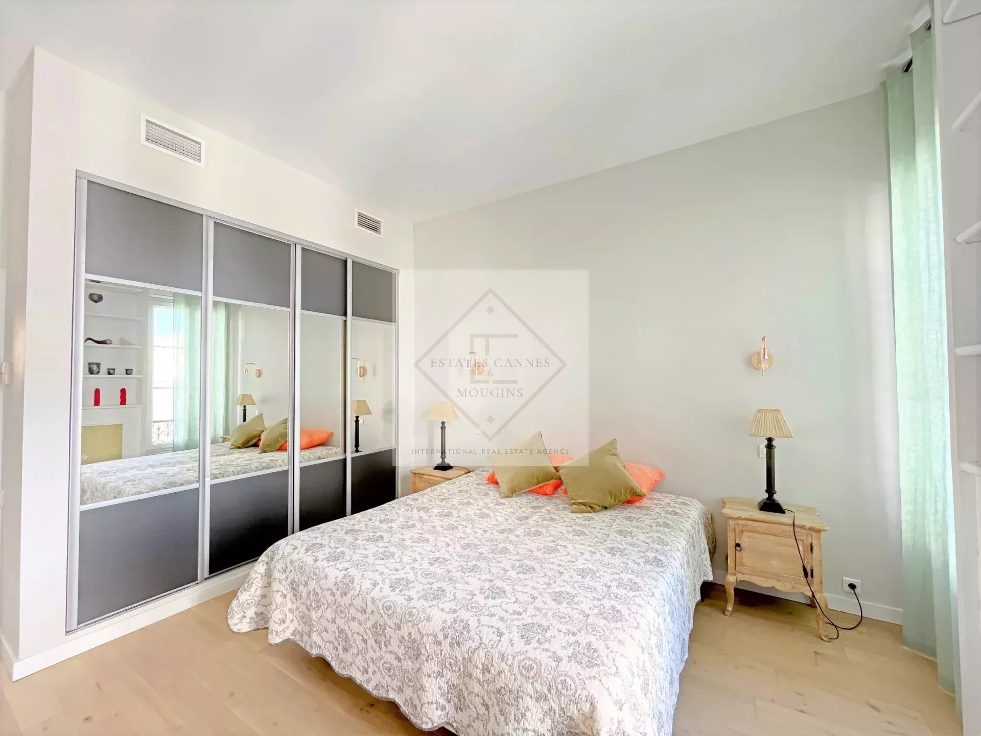 Banane, Cannes : Charmant appartement 2 chambres — photo 4