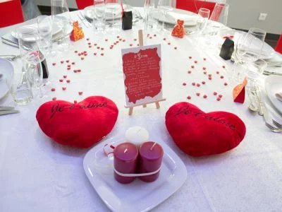 Restaurant / Authentique et charmante guinguette des bords de Marne