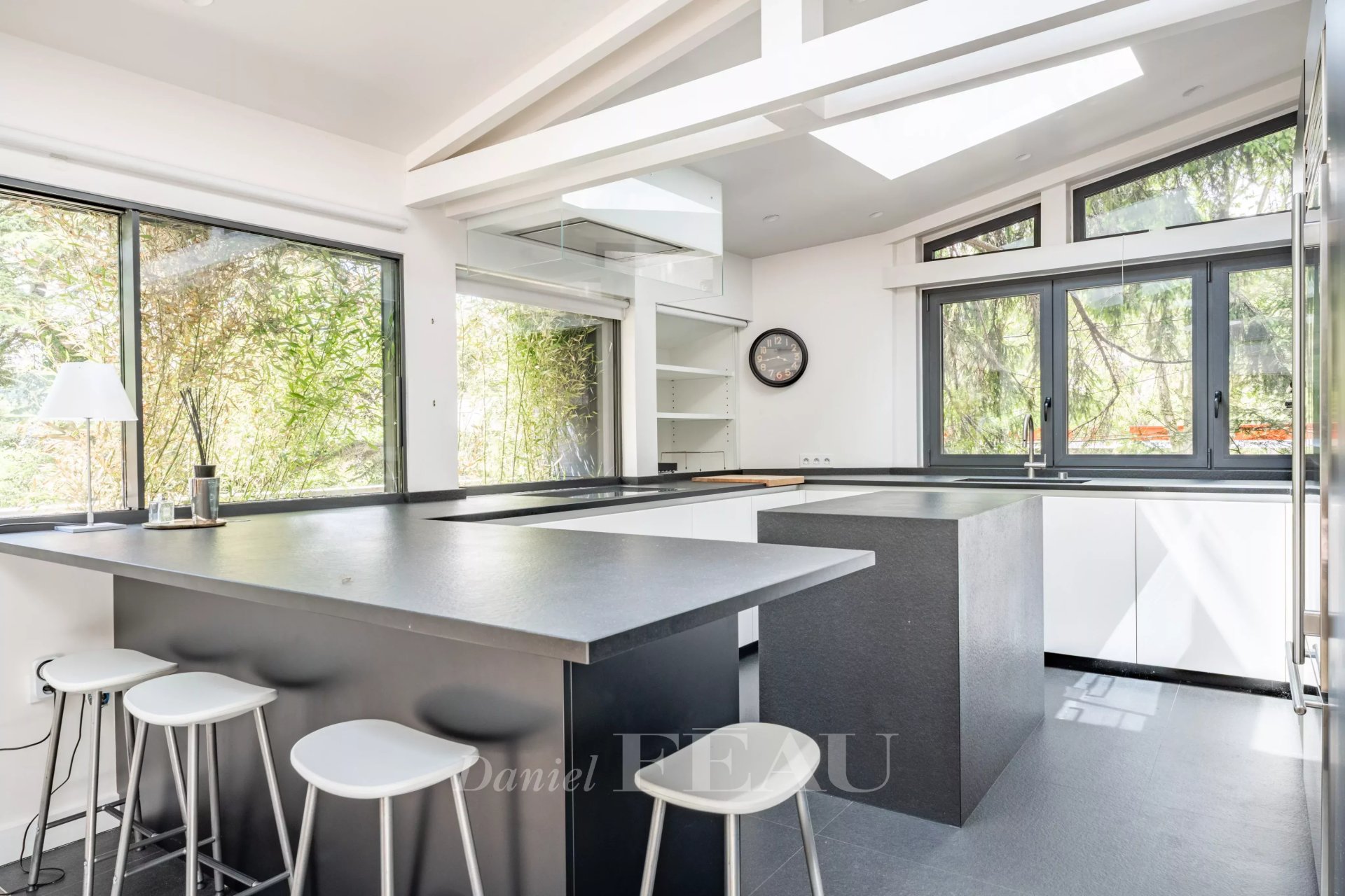 5 Bedroom Villa/Townhouse's Image 5