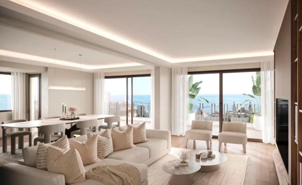 Riviera Palace — Élégance et Vue Panoramique sur le Casino et la Mer
