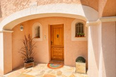 Luxury 5-Bedroom Family Villa in Cabris | Provencal Legacy Estate — photo 4 of 7