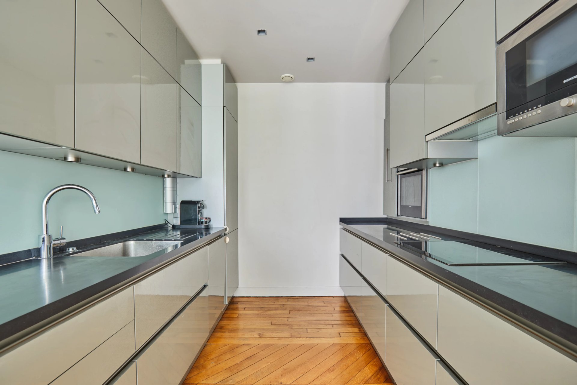 2 Bedroom Apartment/Flat's Image 8