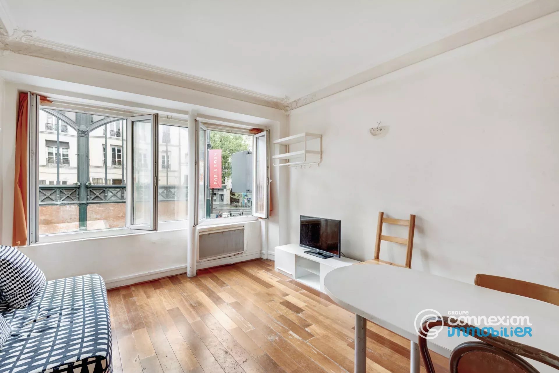 Sale Apartment Paris 10th