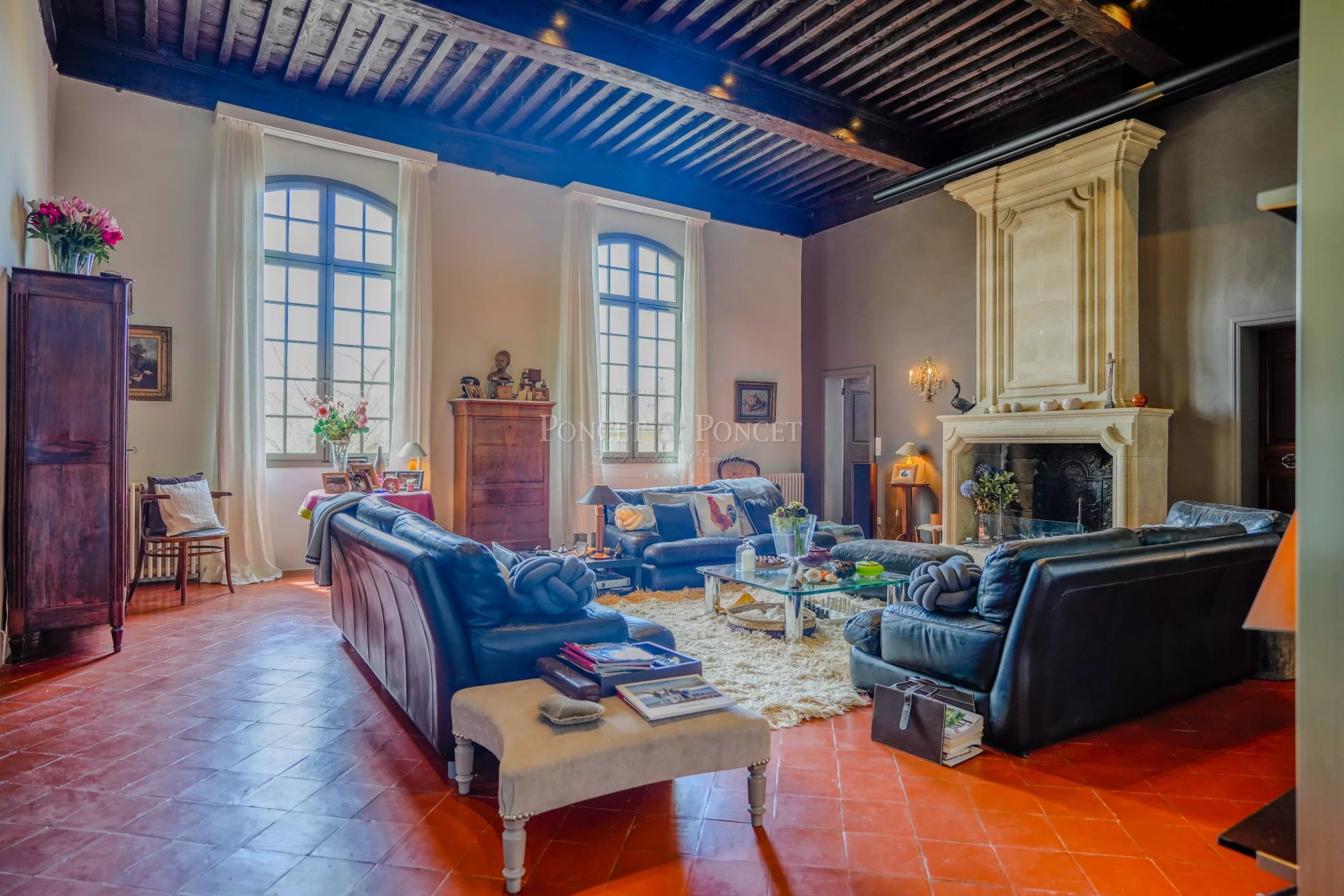 6 Bedroom Villa/Townhouse's Image 5