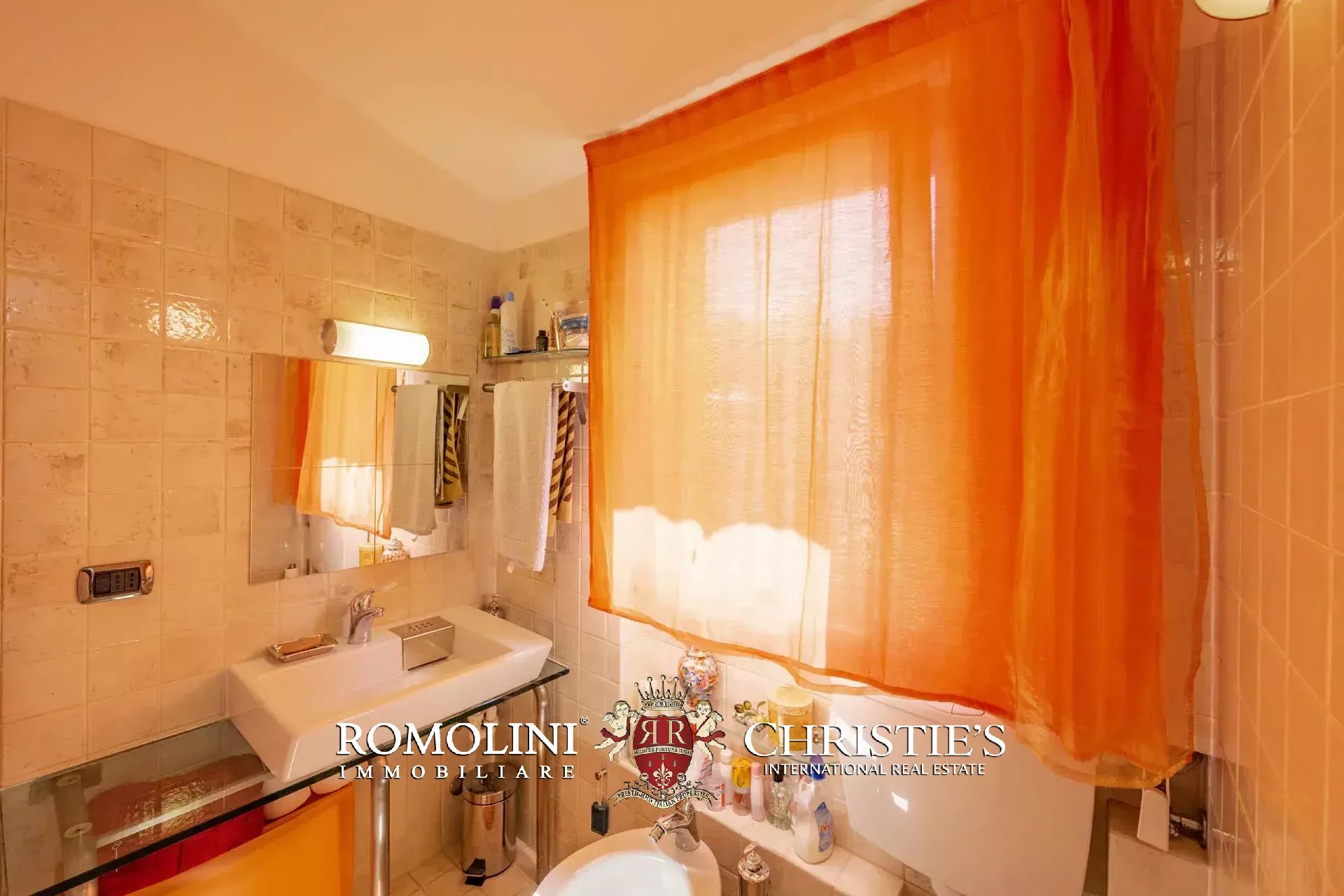 3 Bedroom Villa/Townhouse's Image 44