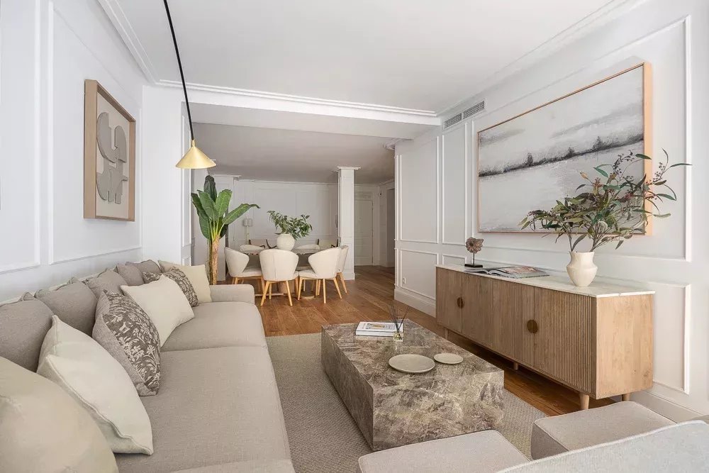 Madrid - Salamanca - Renovated apartment with garage