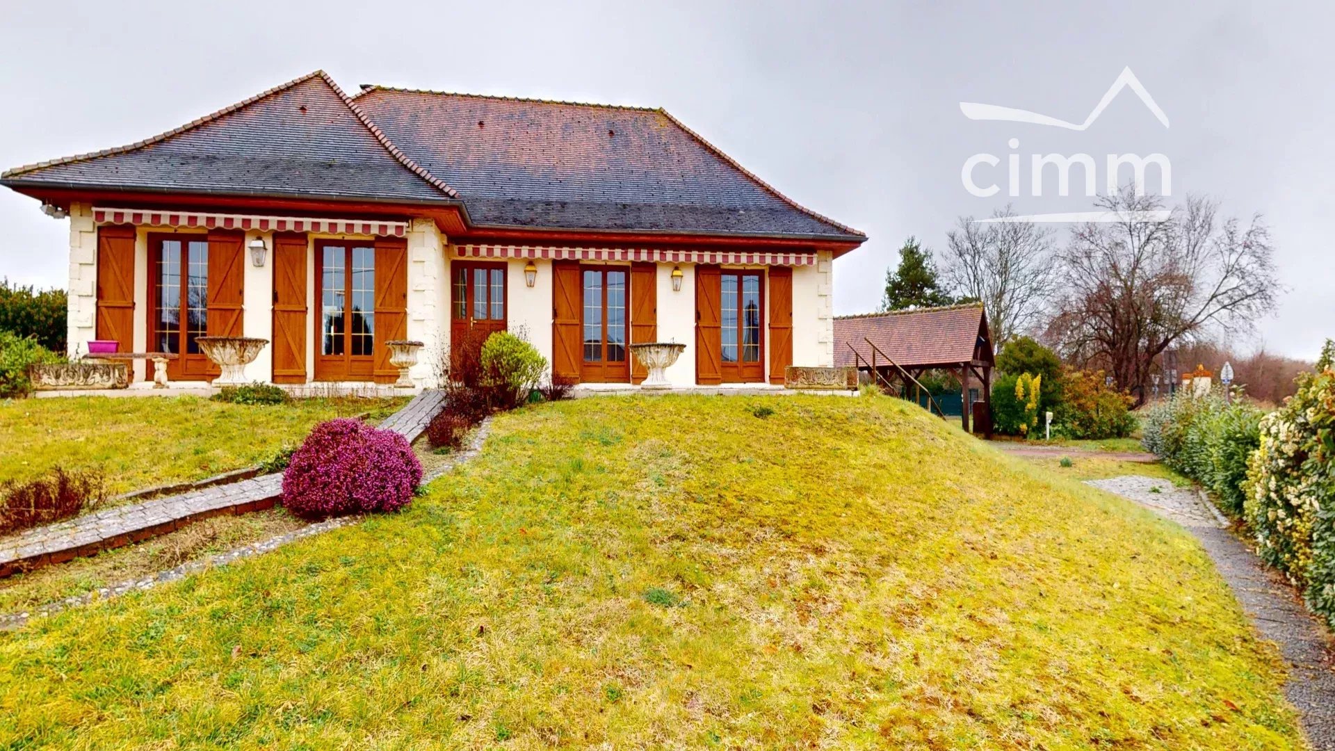 Agence immobilière de 