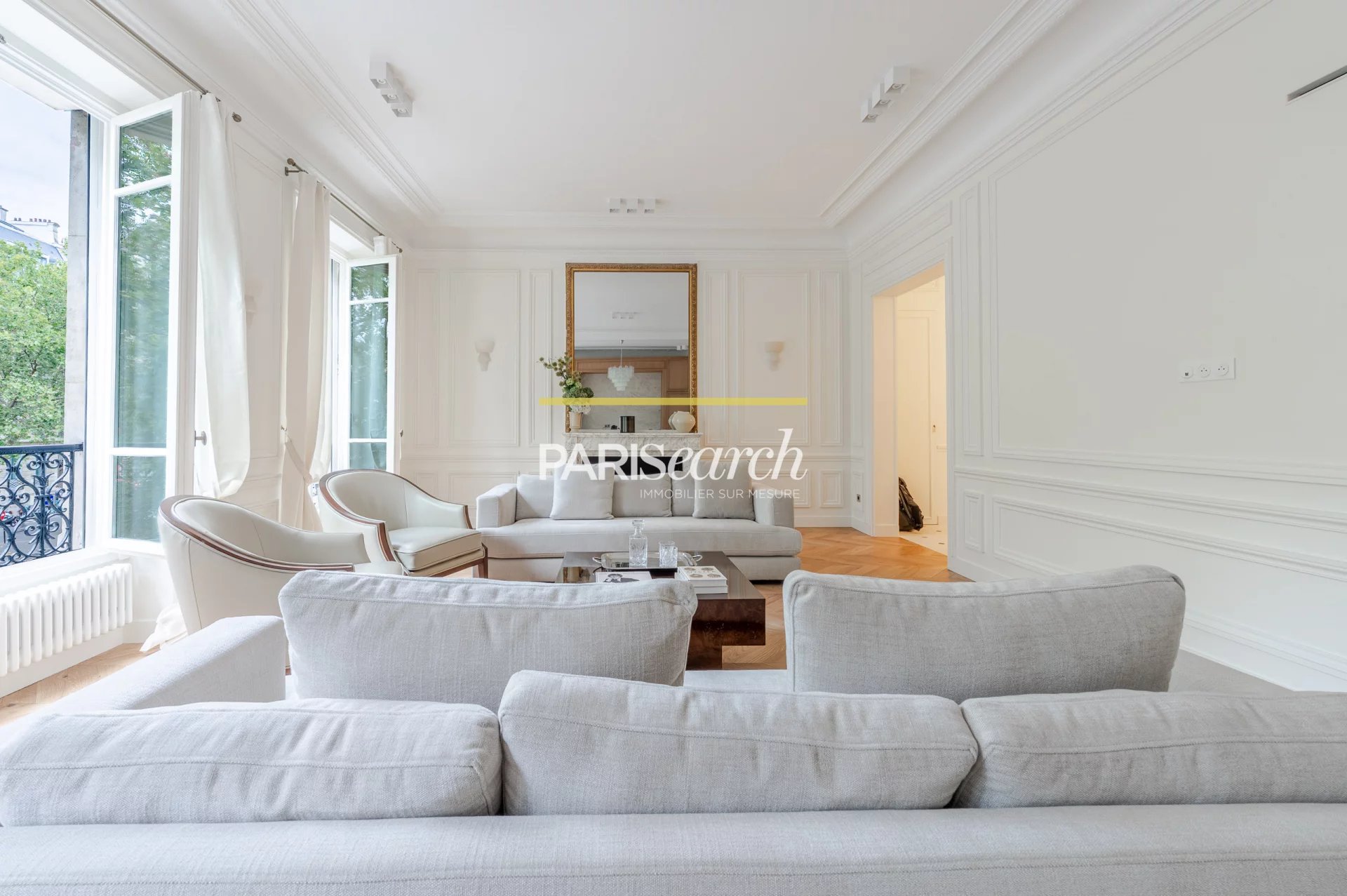 AV MARCEAU-HOTEL FOUR SEASONS