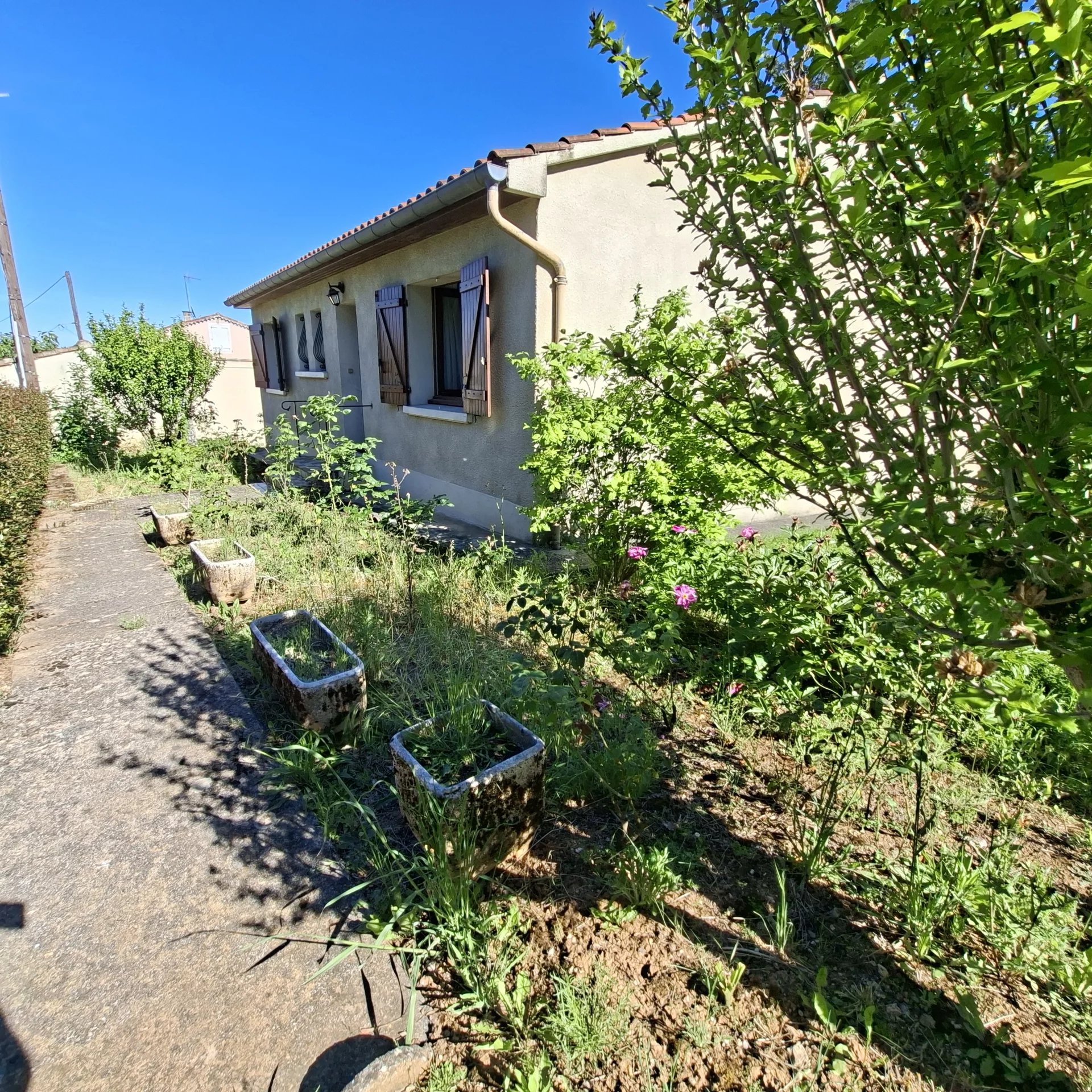 Maison avec jardin