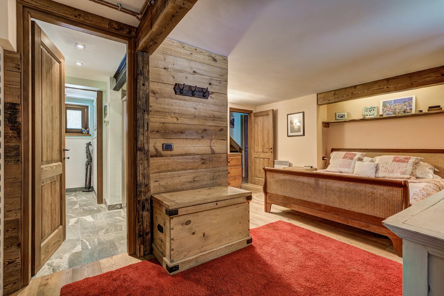 Photo of CHAMONIX - A 3-bedroom chalet in La Joux