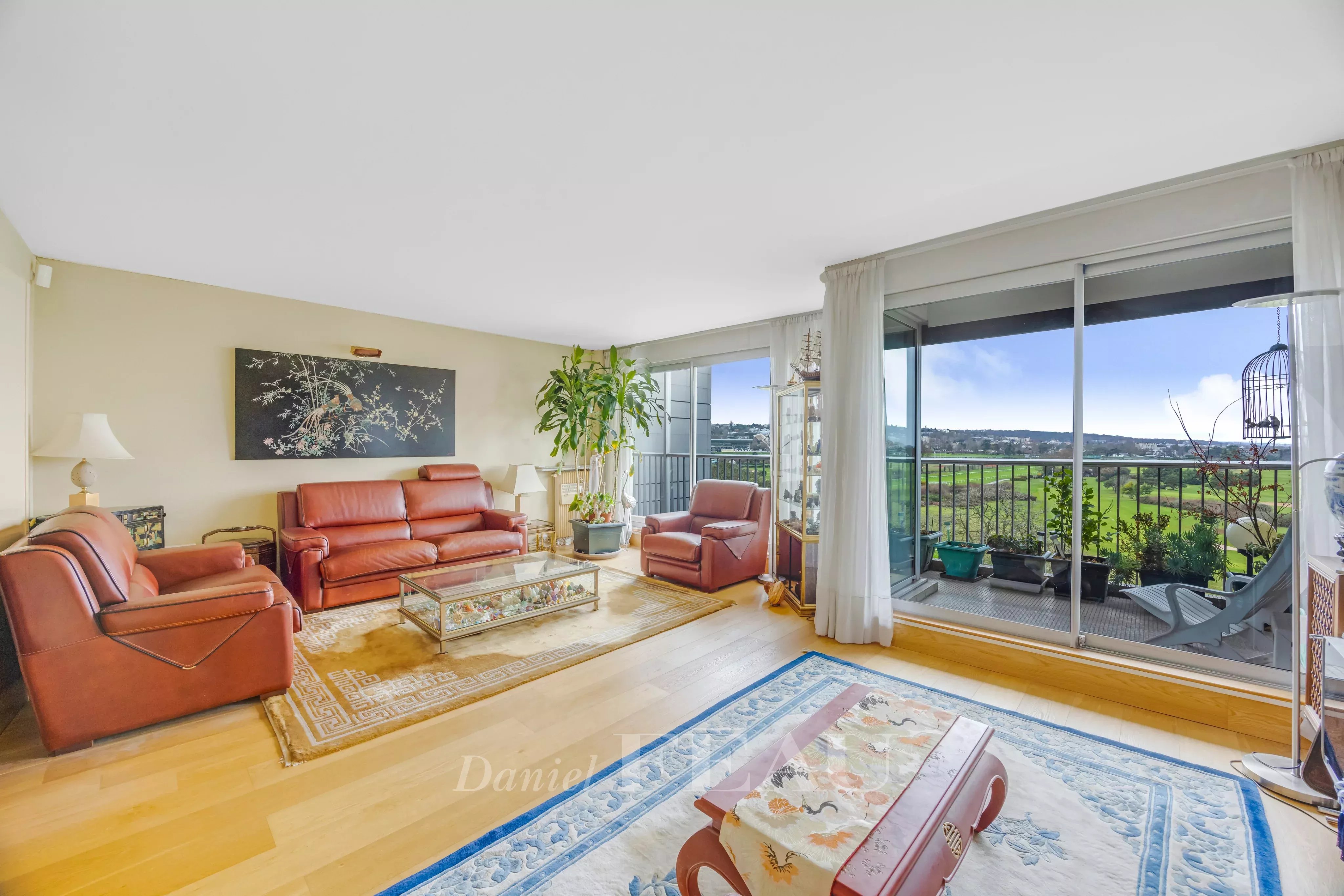 Sale Apartment Saint-Cloud