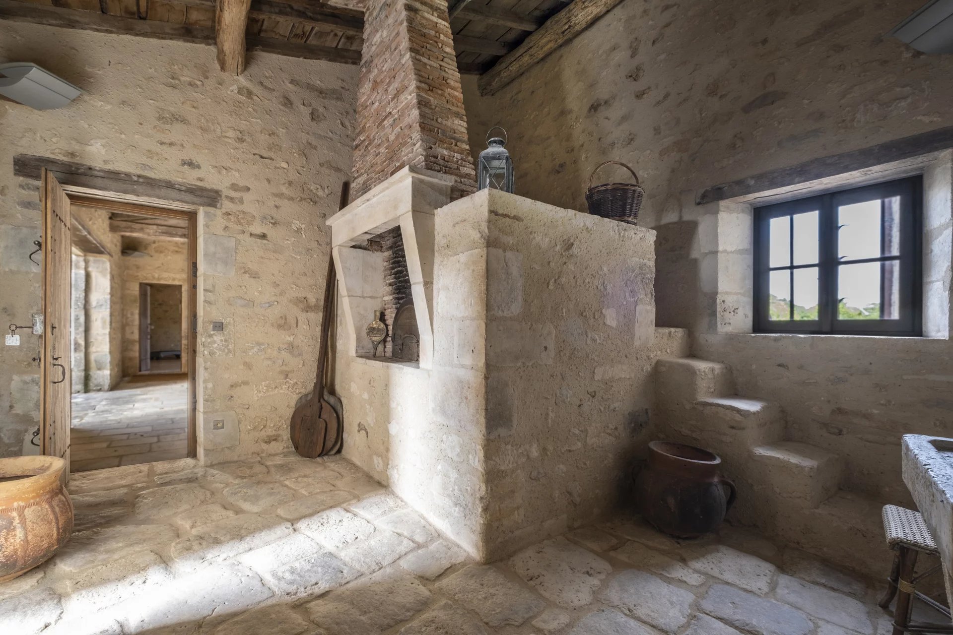 8 Bedroom Chateau's Image 20