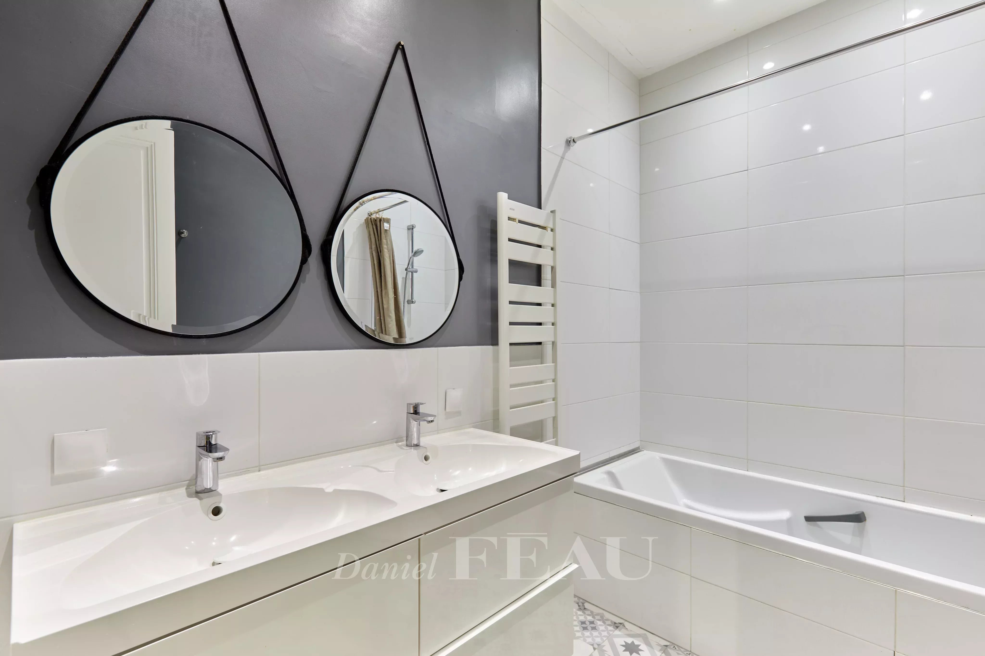 Rental Apartment Paris 16th