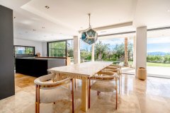 New contemporary villa with ocean views – Sémaphore neighborhood — photo 5 of 7