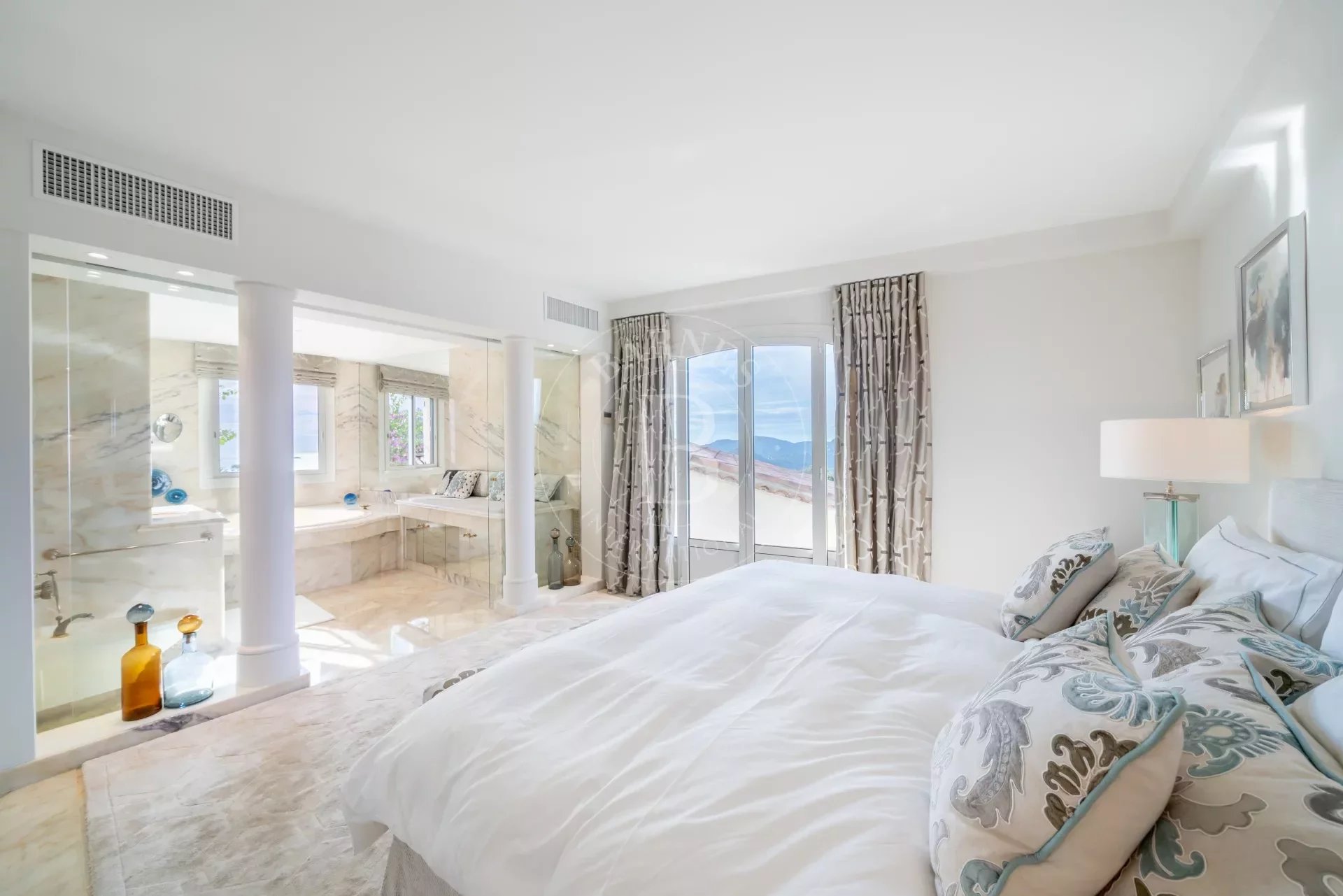 Villa Mandelieu-la-Napoule - picture 6