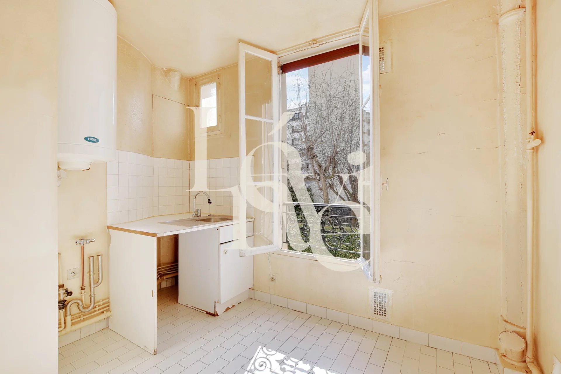 APPARTEMENT - 4 PIÈCES - 67M2 - 75013 PARIS