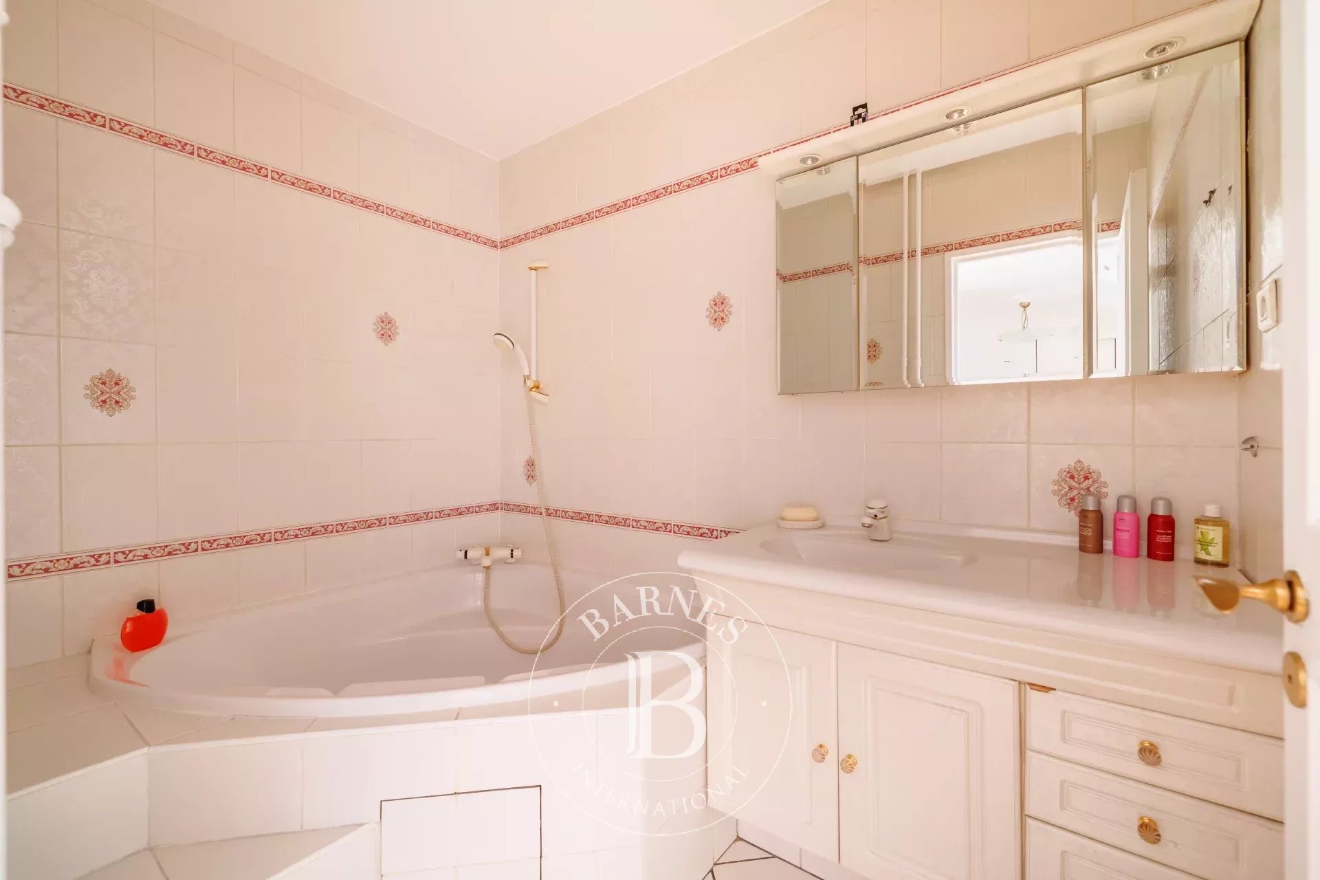 Daire Paris 19ème - picture 11