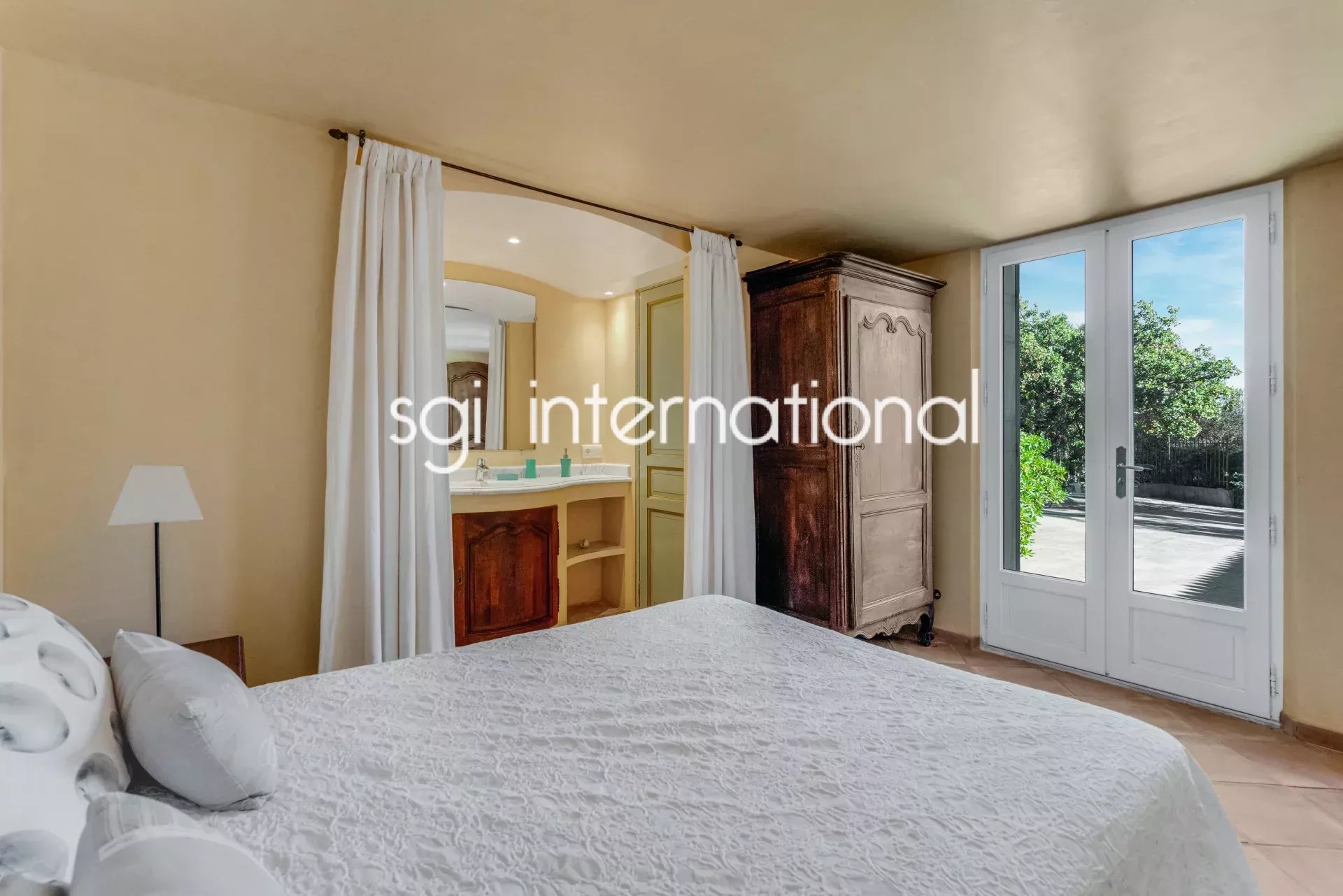 REF 2176 - RAMATUELLE - BASTIDE - VUE PANORAMIQUE