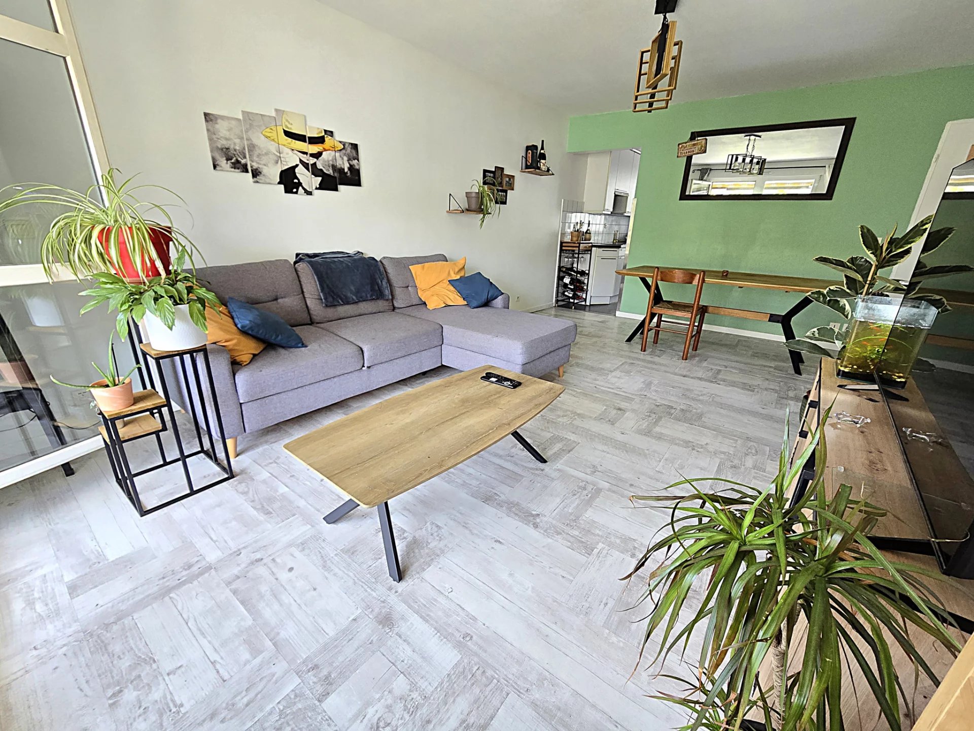 Appartement T4 traversant