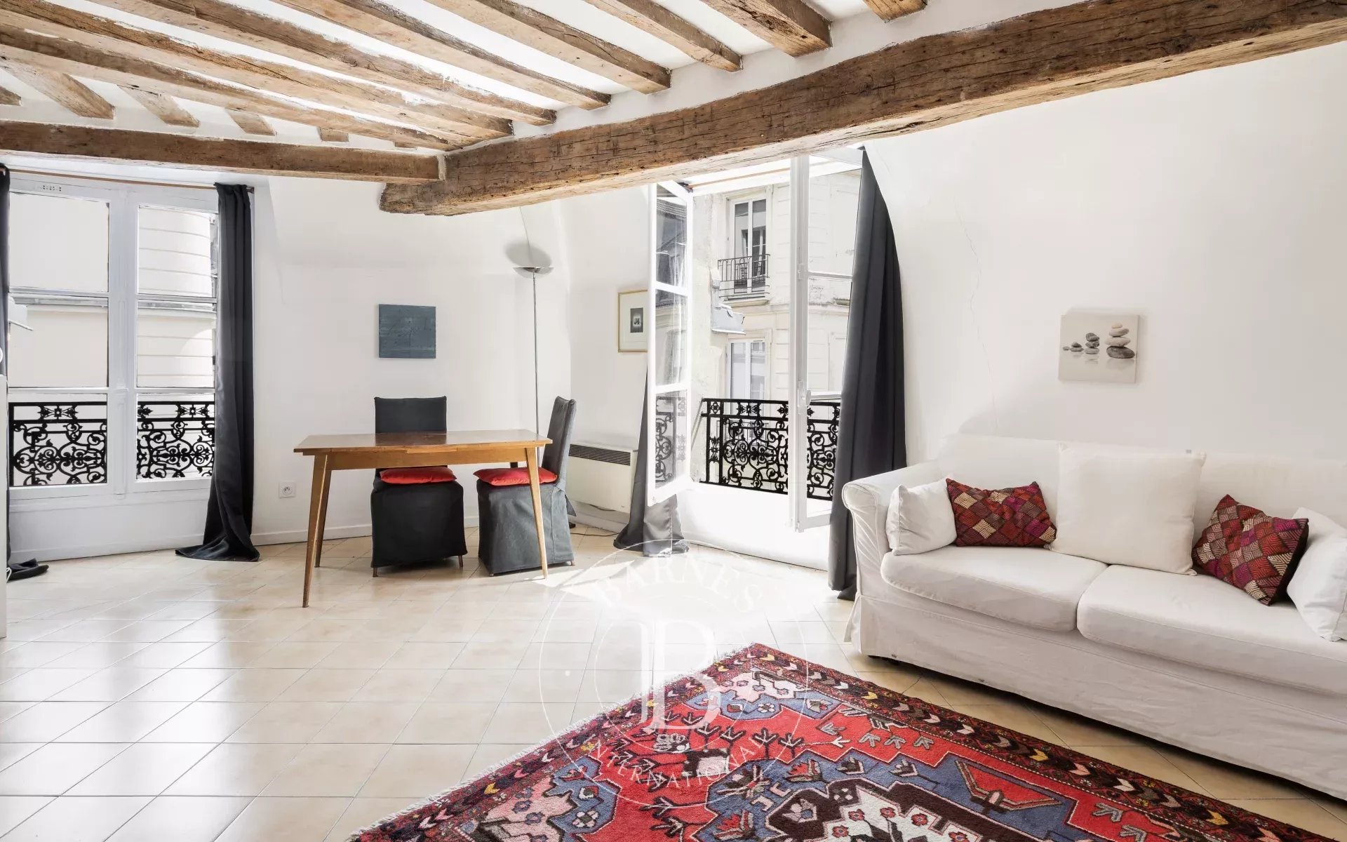 Daire Paris 3ème - picture 4