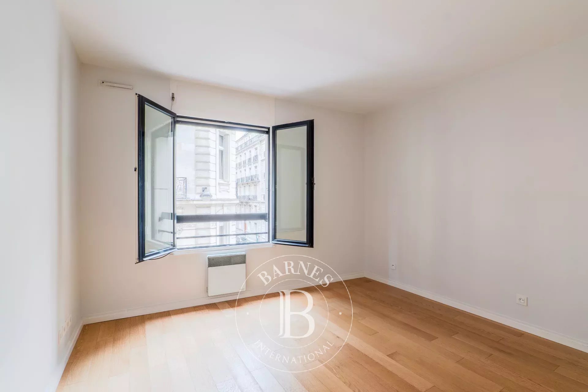 Daire Paris 7ème - picture 16