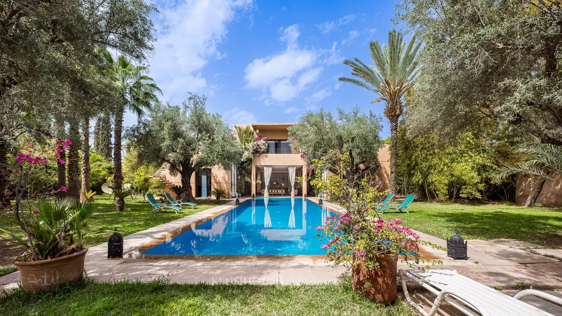 4 Bedroom Villa/Townhouse's Image 12