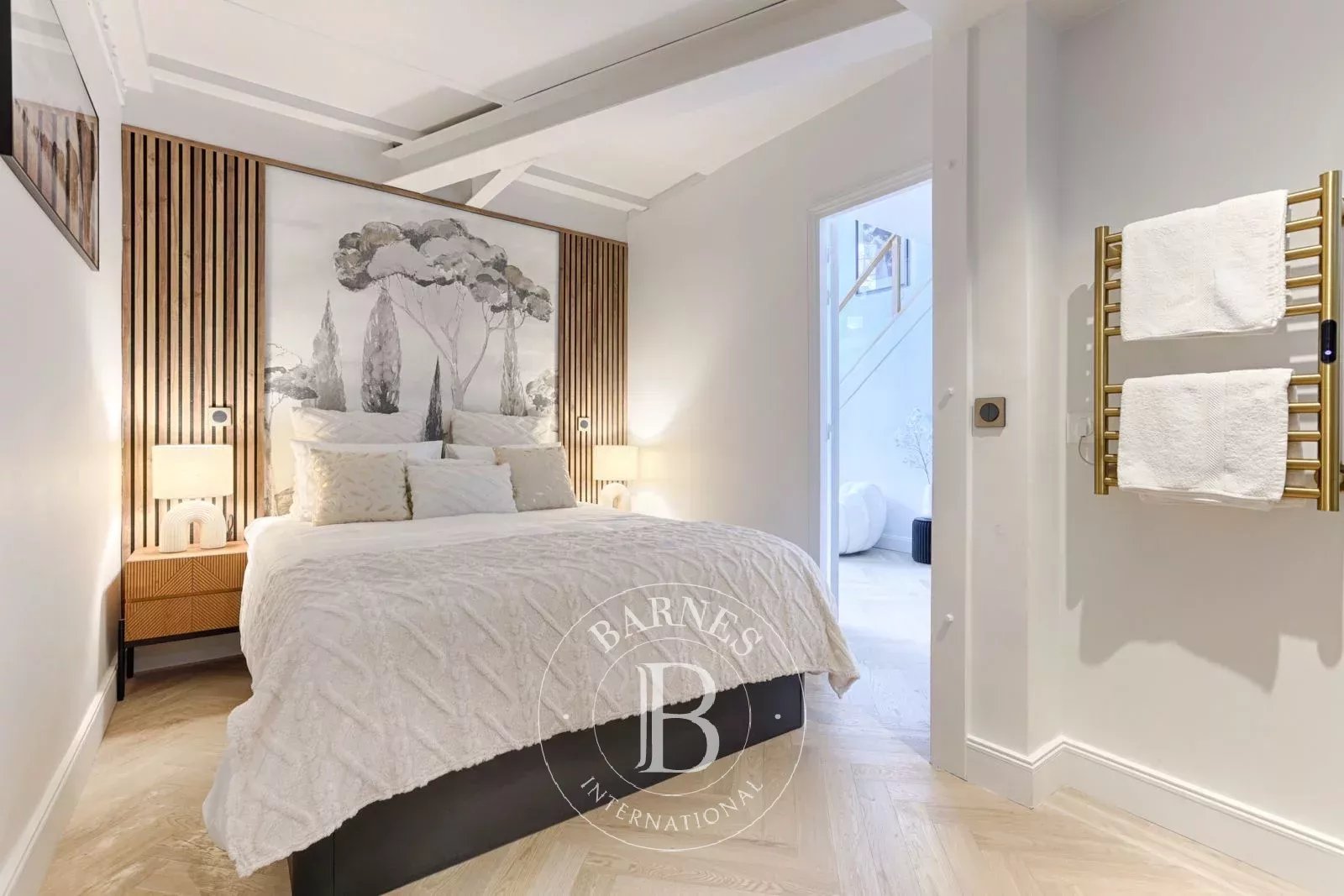 Daire Paris 8ème - picture 8