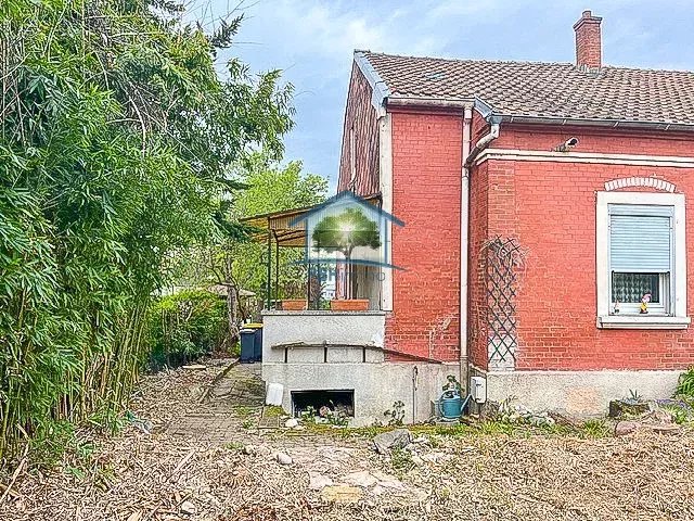 MULHOUSE (68) - Maison de 105m² sur 2,50ares