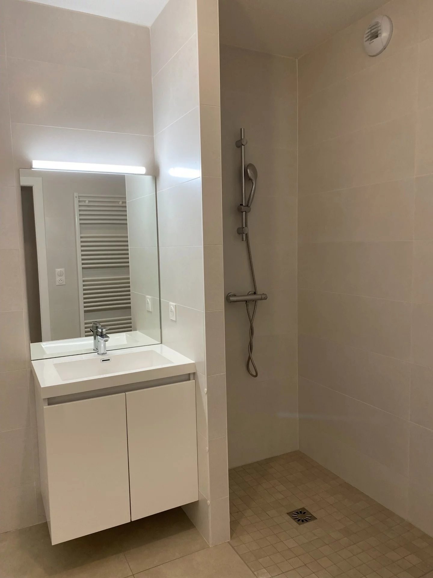 SUPERBE APPARTEMENT DE 5 PIECES RECENT ALTKIRCH — photo 6
