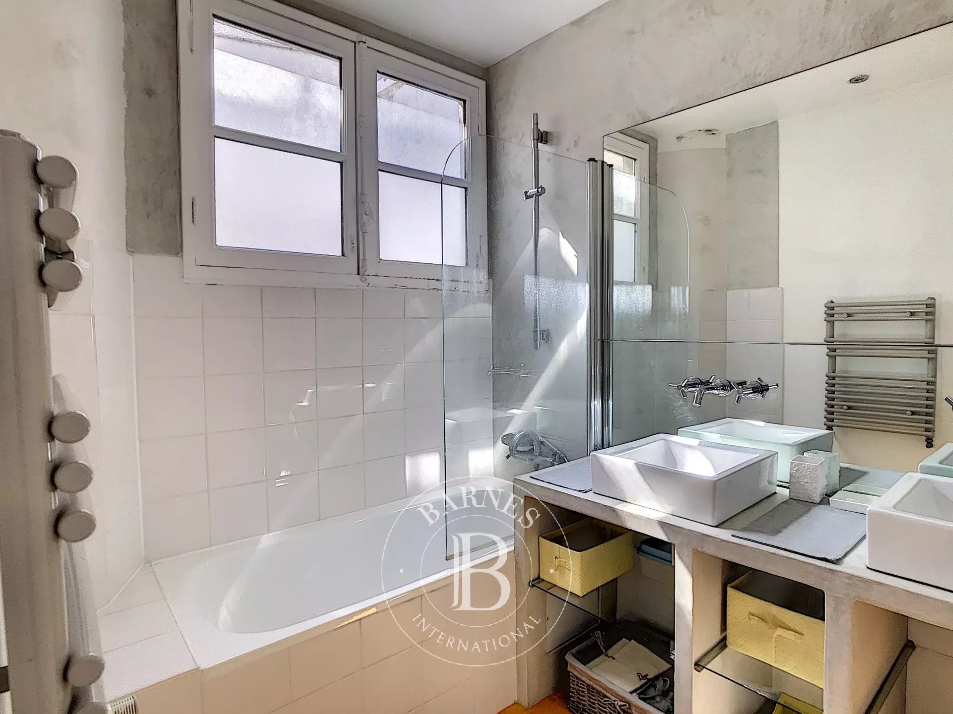 Daire Paris 8ème - picture 6