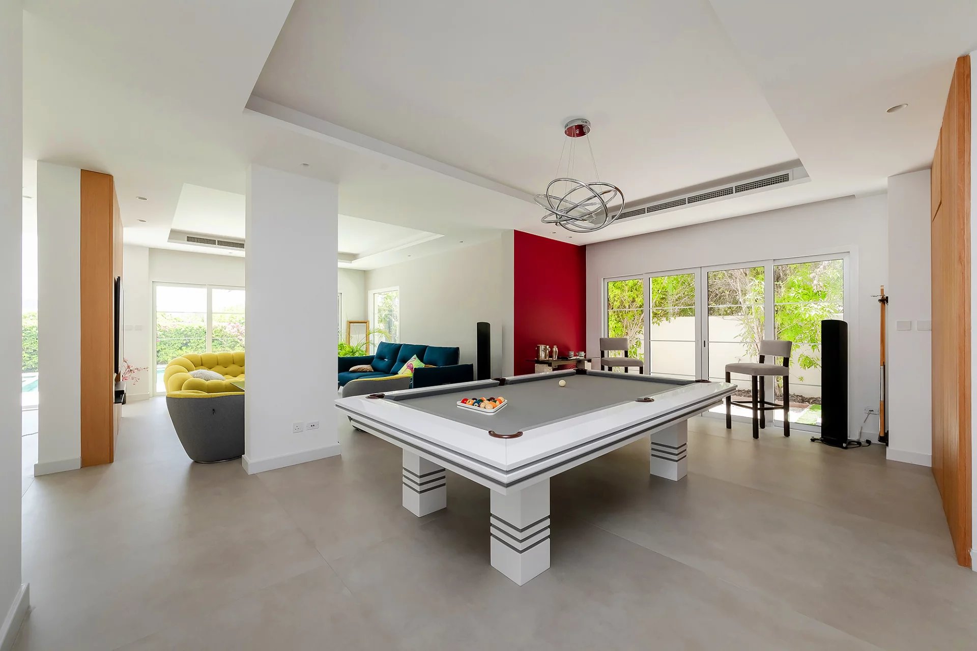 Exquisite Upgraded Villa with Full Lake View