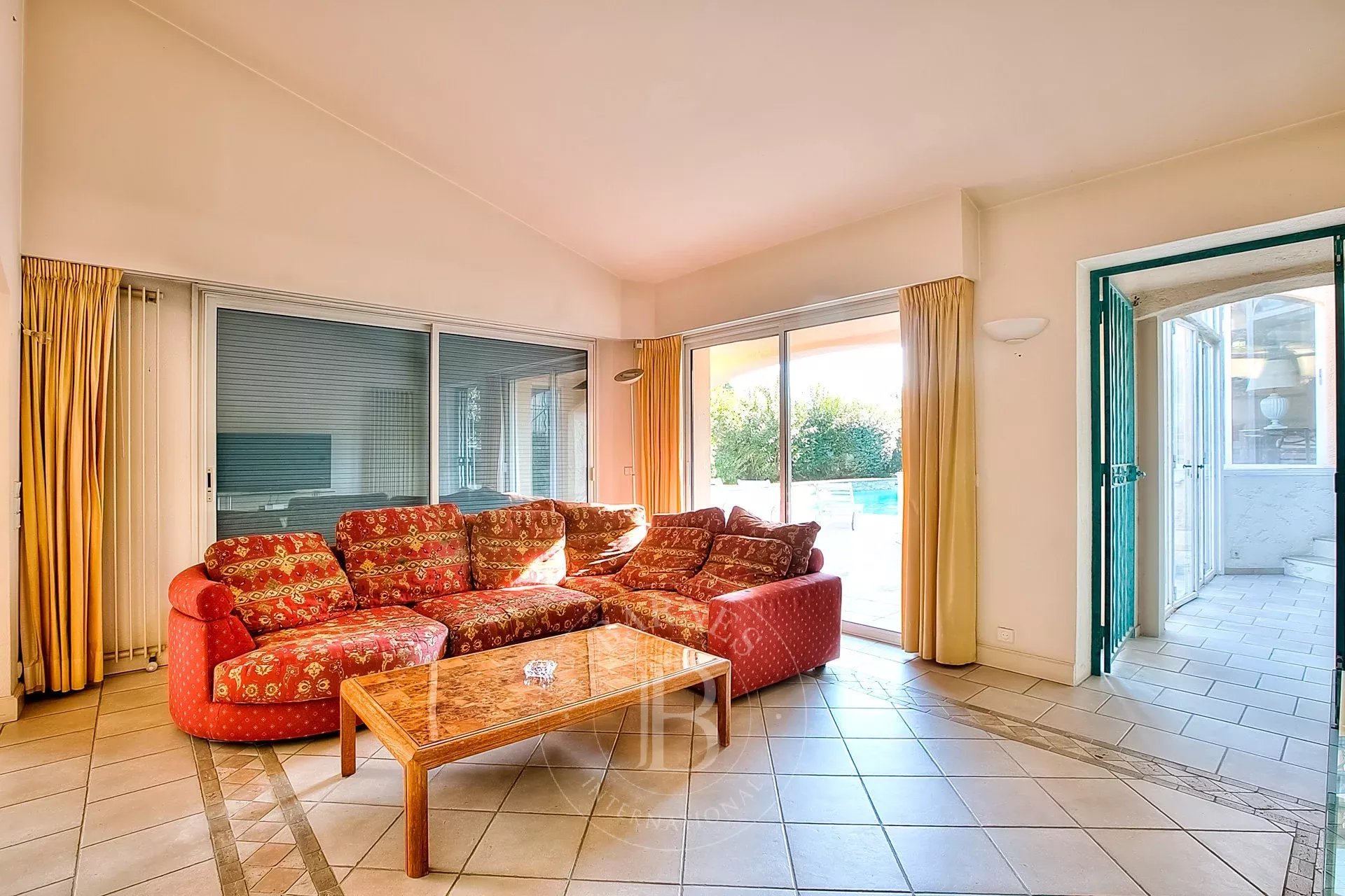 Ev Cannes - picture 11