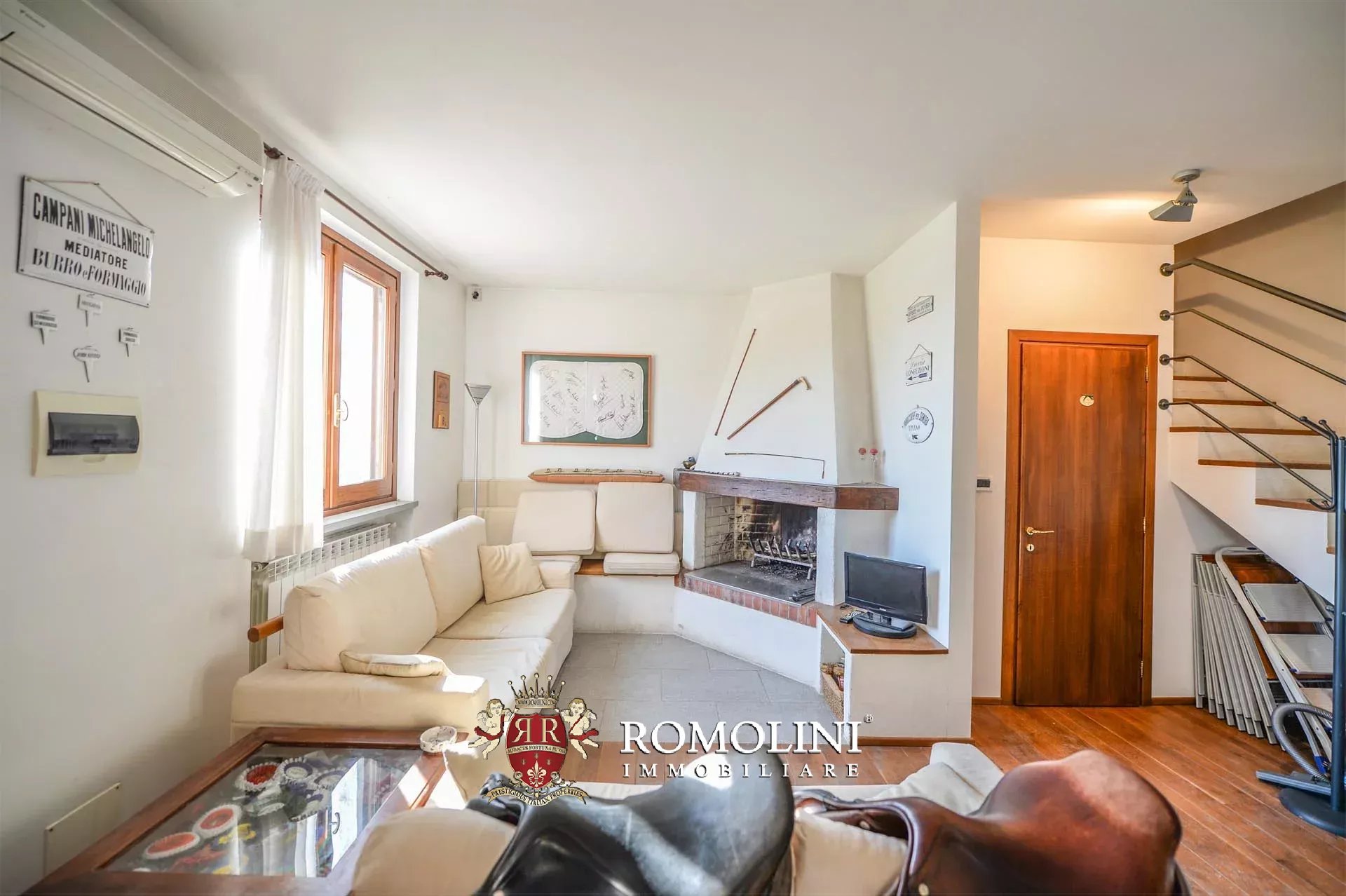 5 Bedroom Villa/Townhouse's Image 36