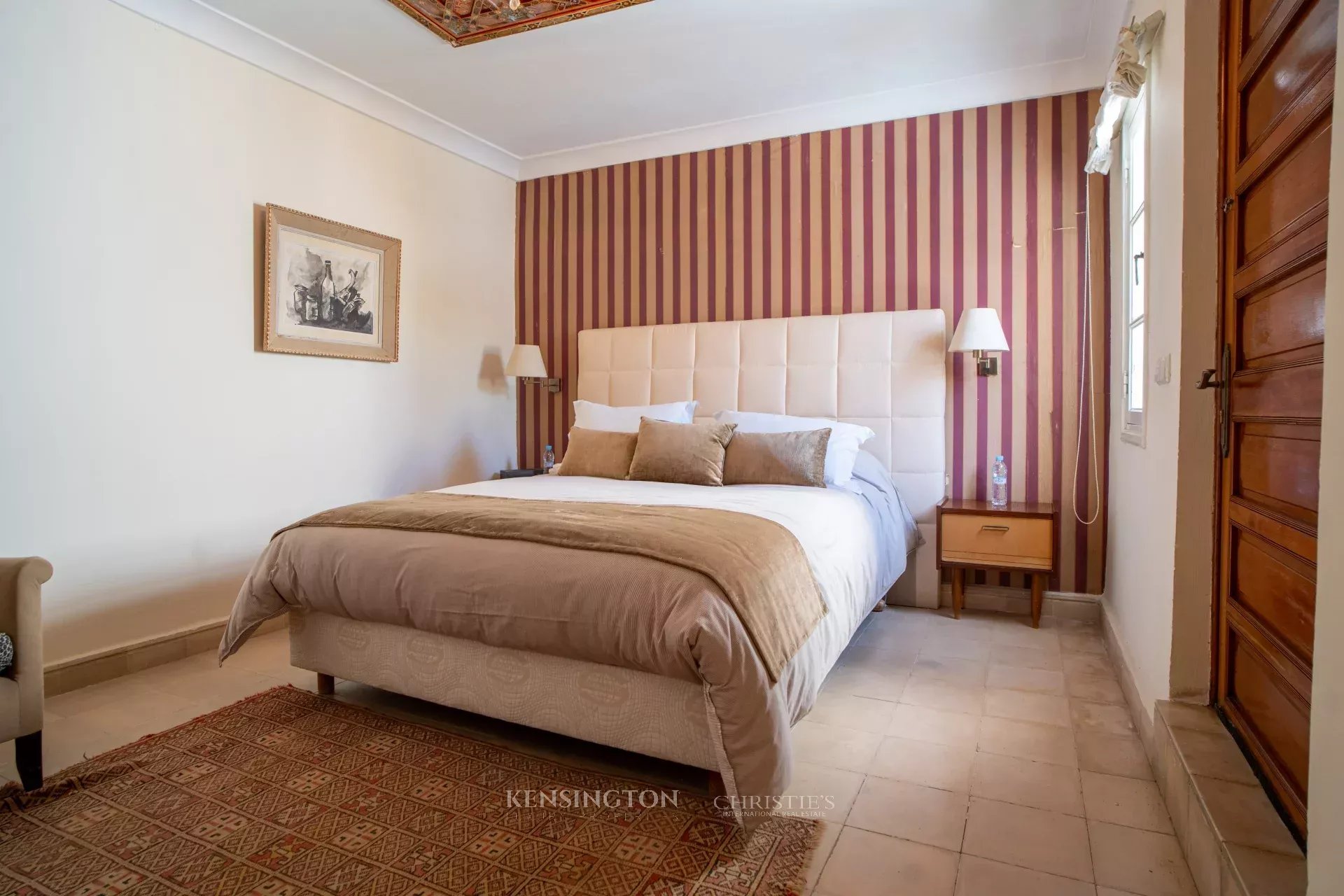 6 Bedroom Villa/Townhouse's Image 17