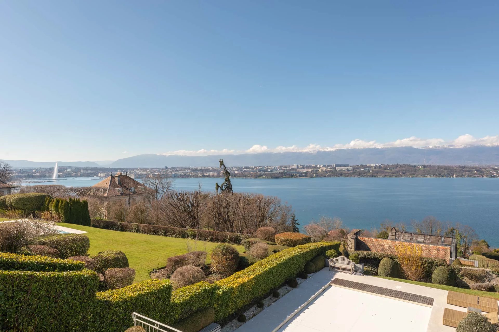 Sale Property Cologny