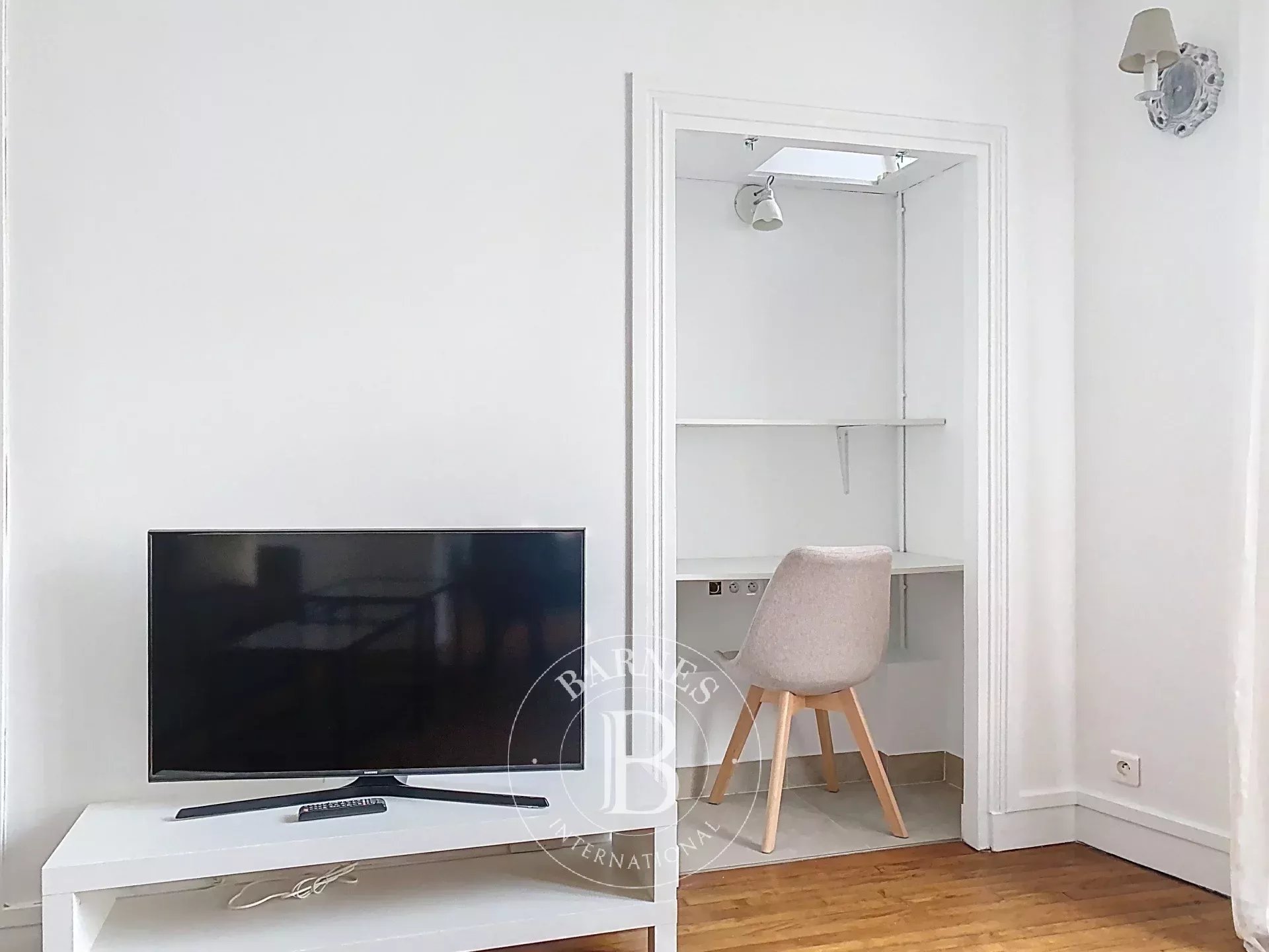 Daire Paris 18ème - picture 12