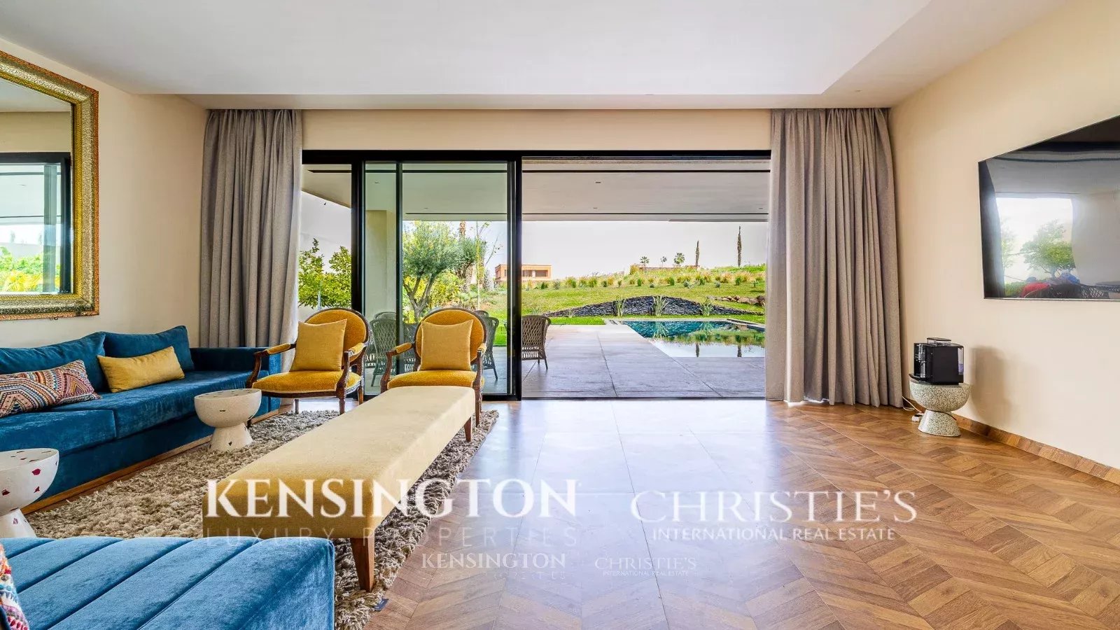 4 Bedroom Villa/Townhouse's Image 37