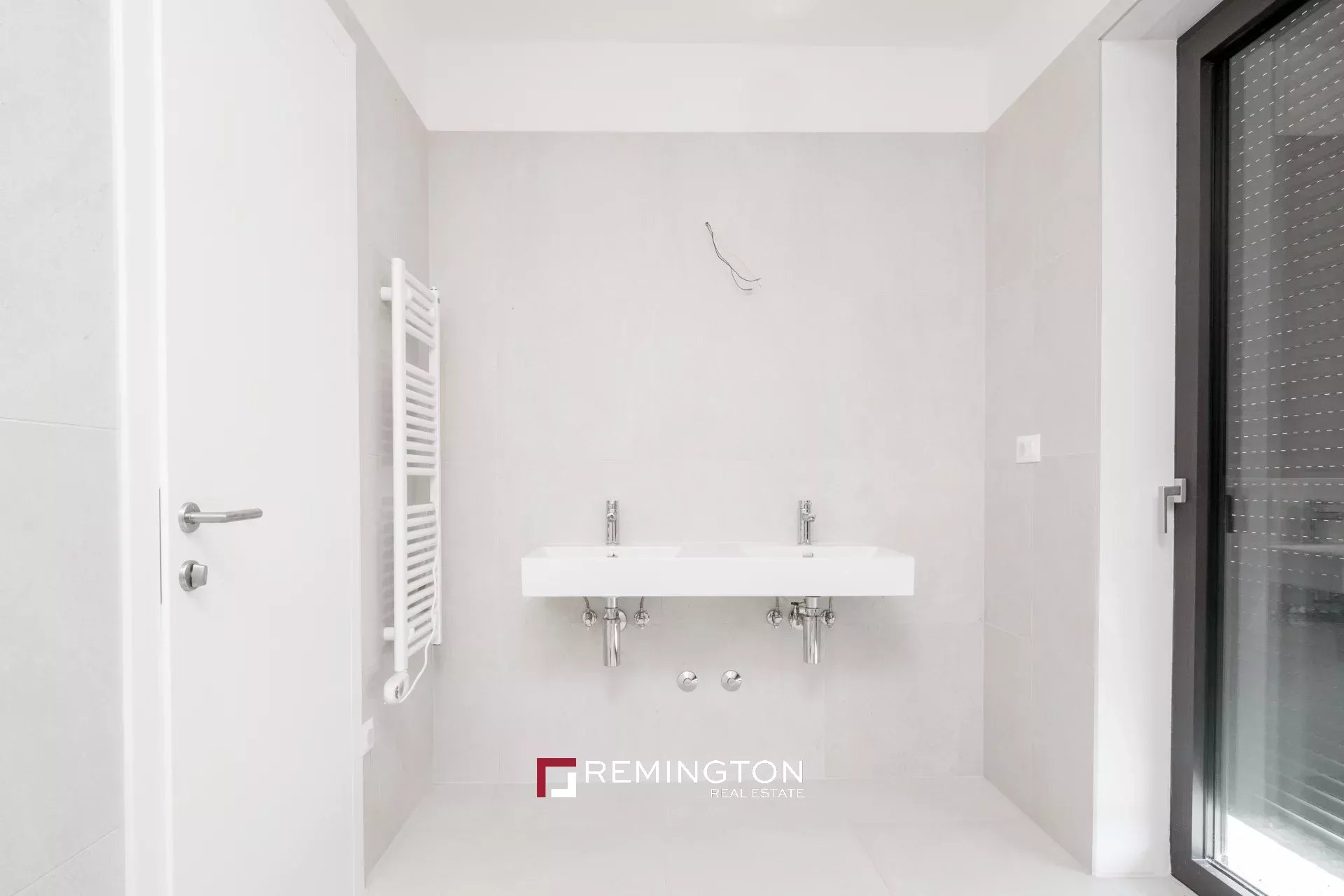 4 Bedroom Villa/Townhouse's Image 31