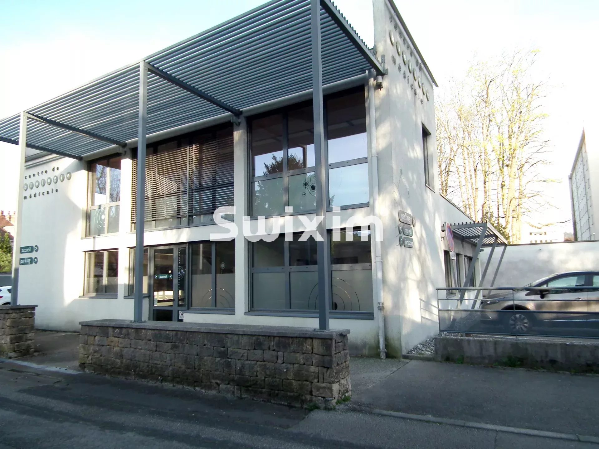 Agence immobilière de 