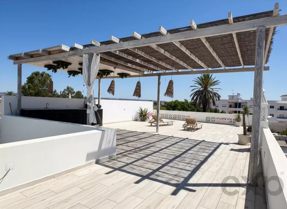Exceptional villa in the heart of Fuseta 87108928 image 24